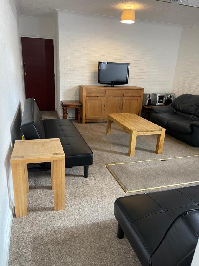 Spacious, Sleeps 17, 3 Bathrooms, Parking, Mansfield Exteriér fotografie