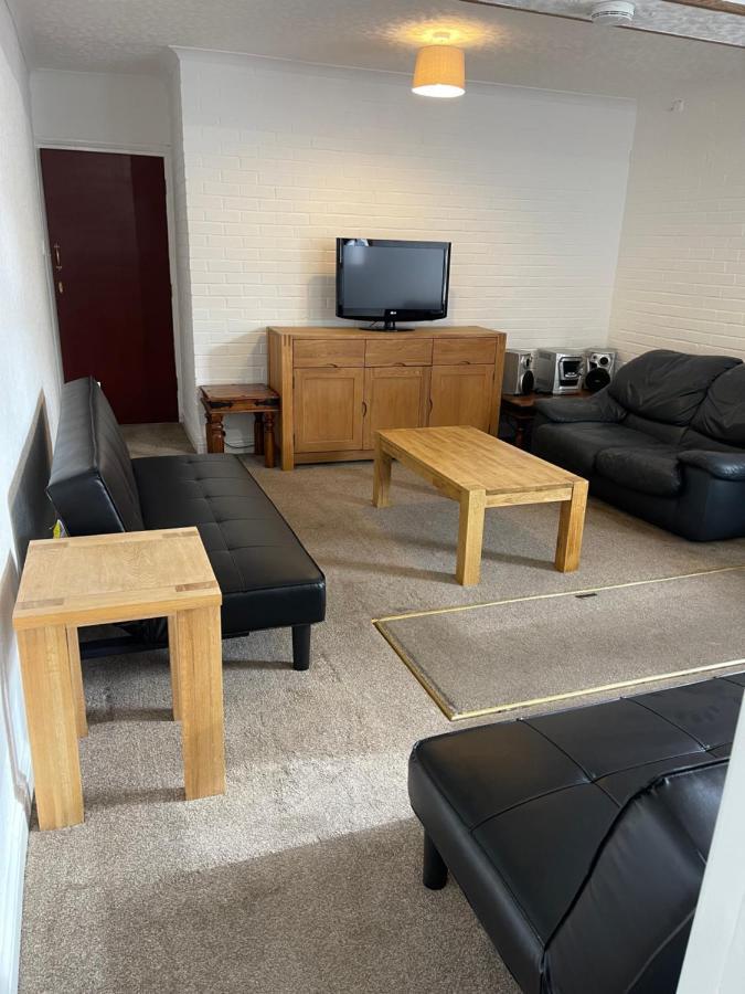 Spacious, Sleeps 17, 3 Bathrooms, Parking, Mansfield Exteriér fotografie