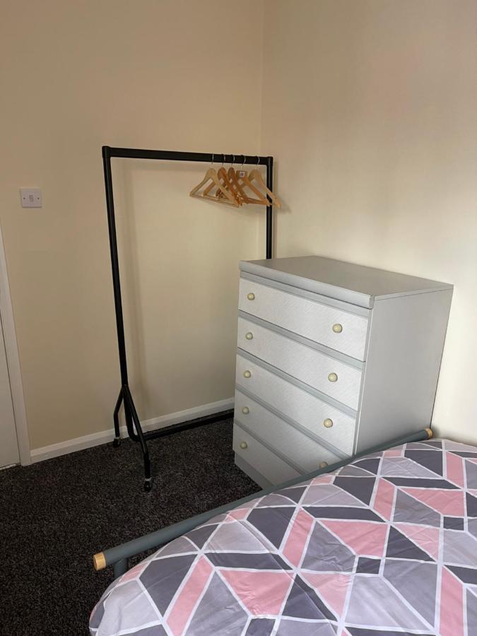 Spacious, Sleeps 17, 3 Bathrooms, Parking, Mansfield Exteriér fotografie