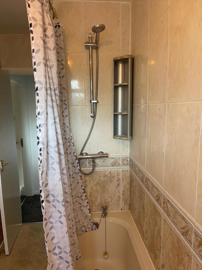 Spacious, Sleeps 17, 3 Bathrooms, Parking, Mansfield Exteriér fotografie