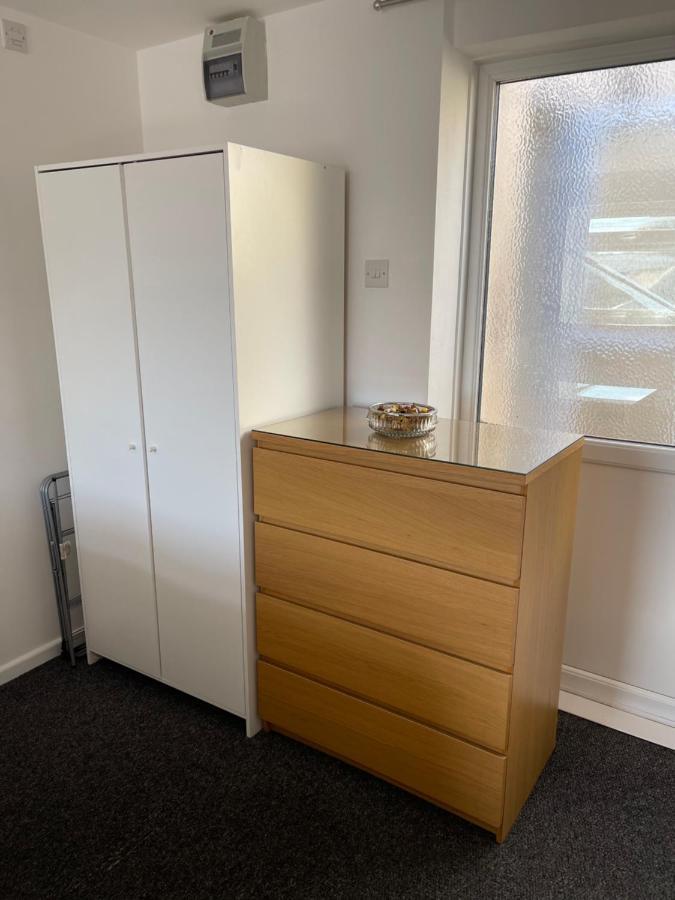 Spacious, Sleeps 17, 3 Bathrooms, Parking, Mansfield Exteriér fotografie