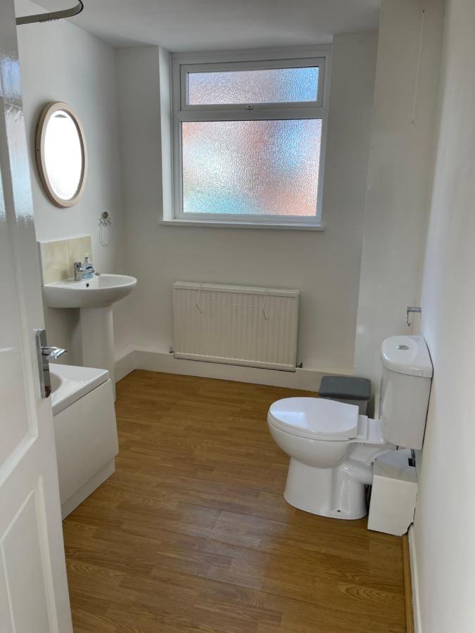Spacious, Sleeps 17, 3 Bathrooms, Parking, Mansfield Exteriér fotografie